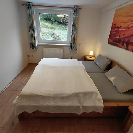 Haus Am Waldrand 아파트 *